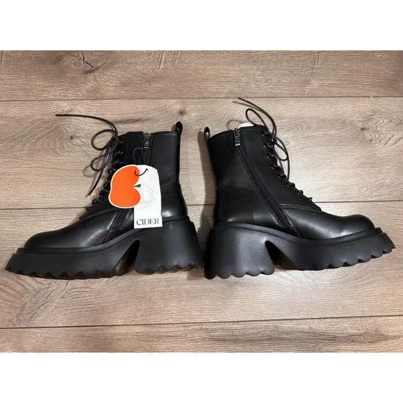 Cider NWT Chunky Block HeelFaux Leather Chelsea Boot 6 - Picture 6 of 12